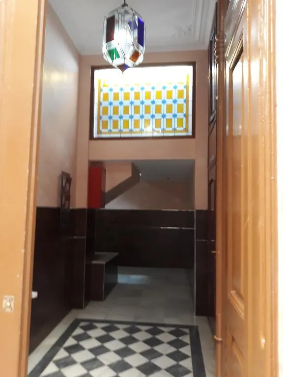 Stay Home & Away In The Heart Of Historical Town Of Málaga Apartamento